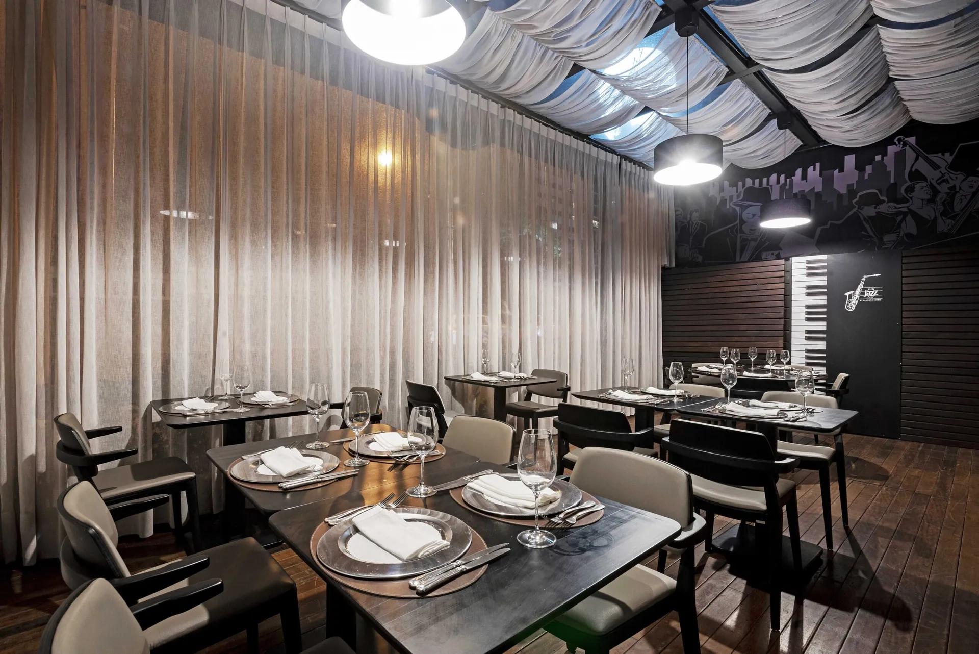 Full Jazz By Slaviero Hotéis exalta excelência com o conceito musical que o consagrou