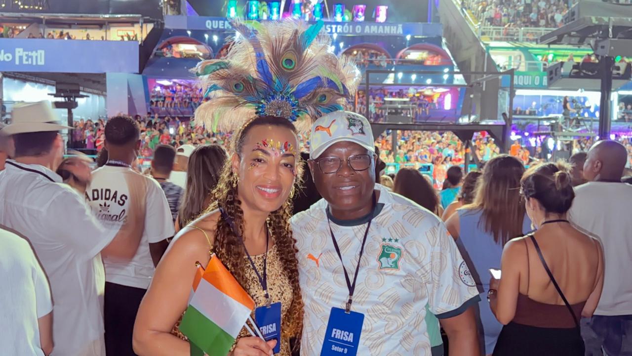 Costa do Marfim enaltece o carnaval da  Sapucaí